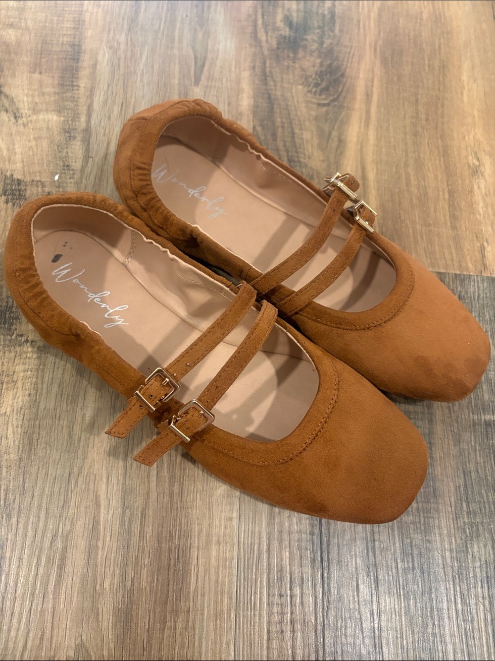 Wonderly Emery Mary Jane Flats